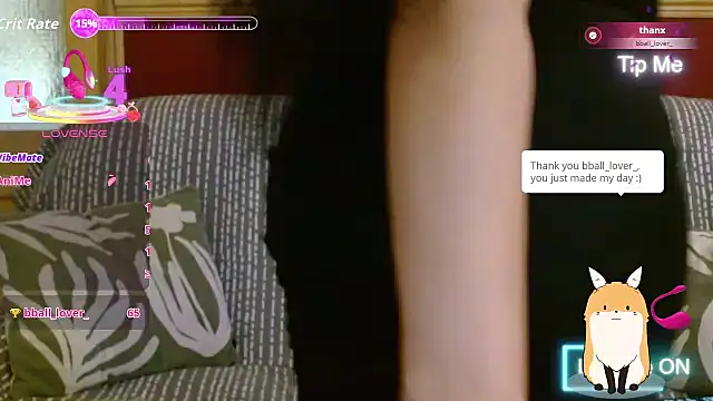 Snapshot of Goldgirl89 chatting on September 28, 10:28 pm Goldgirl89 online show from September 28, 10:28 pm