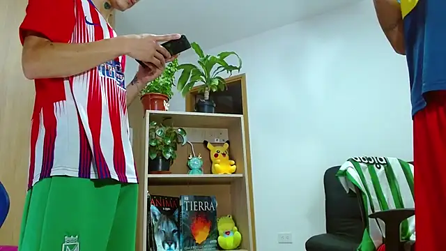 skinny23cm online show from November 20, 8:53 pm