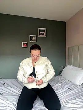 GoddessPrincesss online show from November 6, 1:48 pm