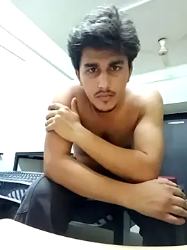 HarryChoudhary21 online show from May 8, 7:06 pm