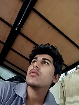 Snapshot of HarryChoudhary21 chatting on October 12, 4:25 am HarryChoudhary21 online show from October 12, 4:25 am