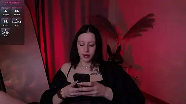 Snapshot of sex_tezzi chatting on October 7, 9:38 pm sex tezzi online show from October 7, 9:38 pm