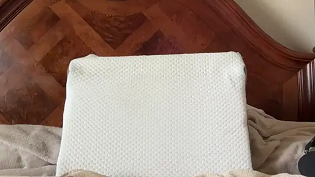 DERTYLAY online show from July 22, 7:49 pm