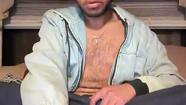 DERTYLAY online show from February 18, 2:42 am