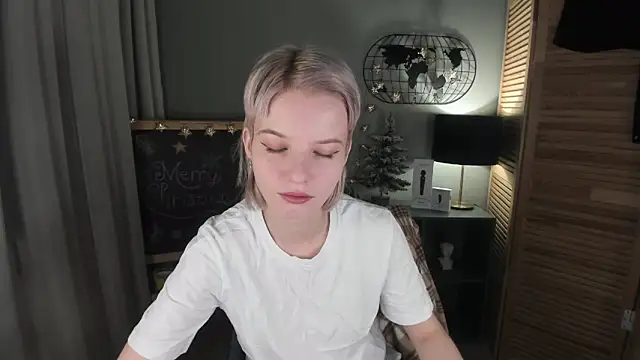 Madelaineses online show from January 7, 8:52 am