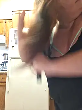 50-shades-of-JADE online show from November 18, 1:10 am