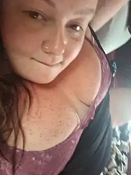 50-shades-of-JADE online show from February 6, 7:43 pm