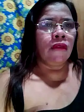 Huge mama69 online show from February 9, 2:15 pm