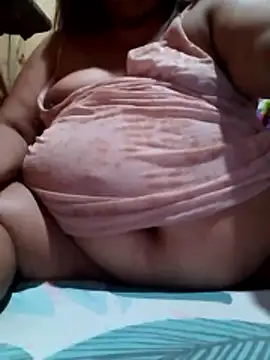 Huge mama69 online show from December 18, 2:32 pm