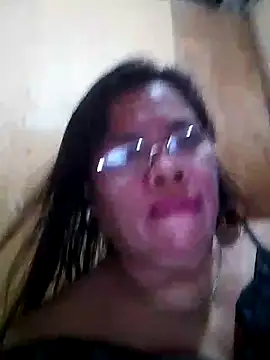 Snapshot of Huge_mama69 chatting on September 14, 3:01 pm Huge mama69 online show from September 14, 3:01 pm