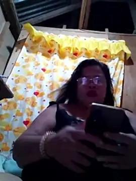 Huge mama69 online show from March 18, 2:08 pm