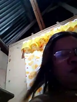 Huge mama69 online show from April 12, 10:40 am