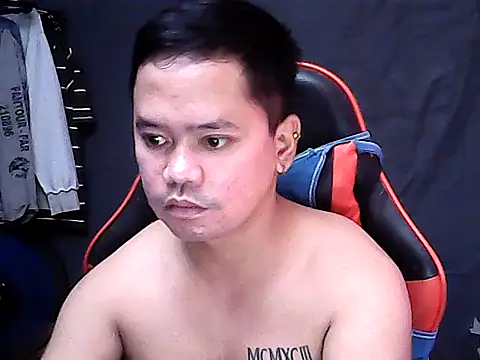 Snapshot of sweet_sexyasian69 chatting on May 10, 9:49 pm sweet sexyasian69 online show from May 10, 9:49 pm