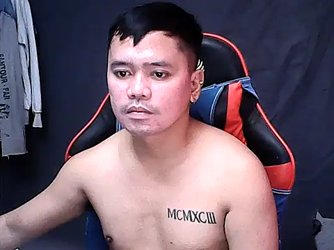 sweet sexyasian69 online show from April 21, 2:51 am