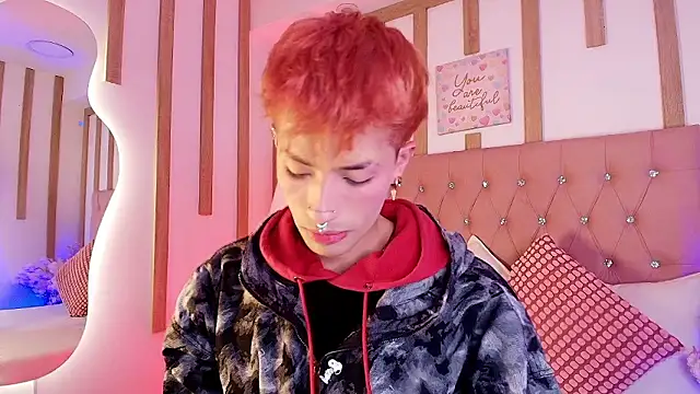 OzorioDany online show from March 29, 3:52 am