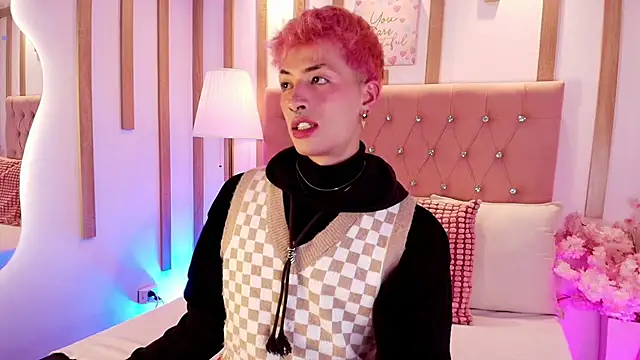 OzorioDany online show from April 10, 4:08 am