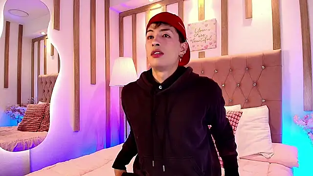 OzorioDany online show from February 10, 4:22 am