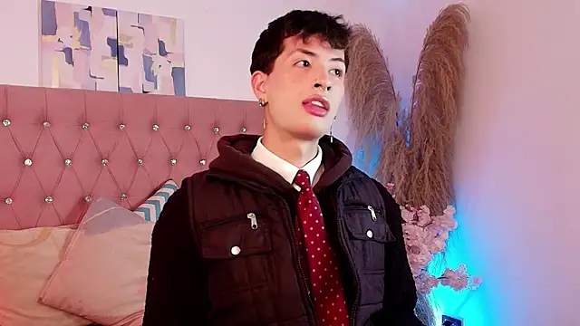 OzorioDany online show from January 7, 4:06 am