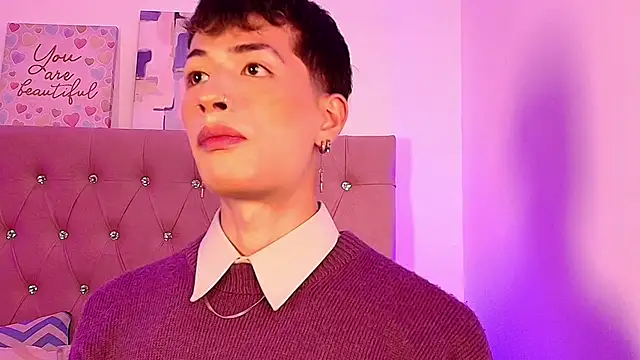 OzorioDany online show from December 16, 4:06 am