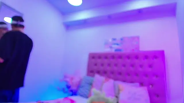 OzorioDany online show from November 12, 3:32 am