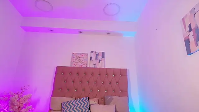 OzorioDany online show from December 17, 4:28 am