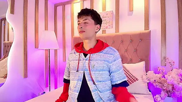 OzorioDany online show from March 3, 4:30 am