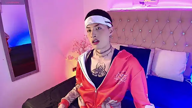 OzorioDany online show from November 9, 4:16 am