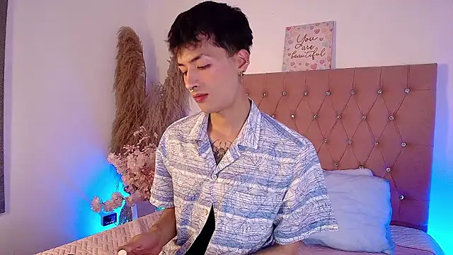 OzorioDany online show from February 3, 4:10 am