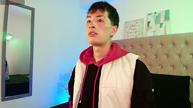 OzorioDany online show from December 23, 4:45 am