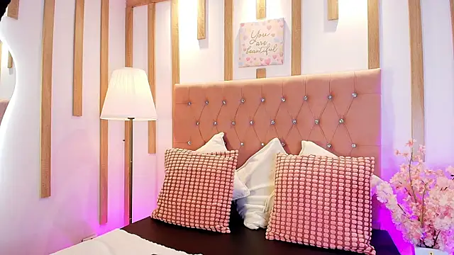 OzorioDany online show from February 20, 6:26 am