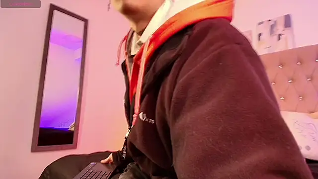 OzorioDany online show from December 14, 3:57 am