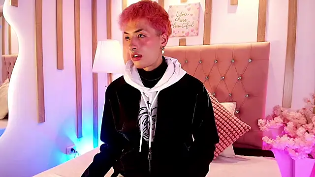 OzorioDany online show from April 13, 3:32 am