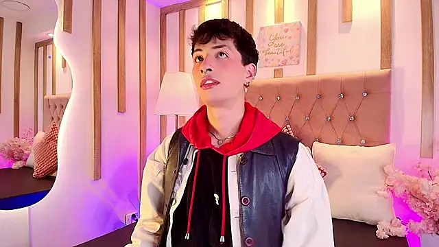 OzorioDany online show from March 18, 3:31 am