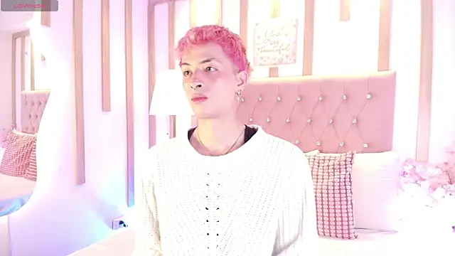 OzorioDany online show from April 9, 4:03 am