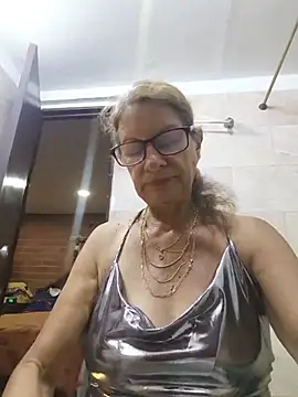 MaryeLunna online show from July 6, 12:28 am