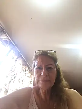 MaryeLunna online show from March 15, 12:45 pm