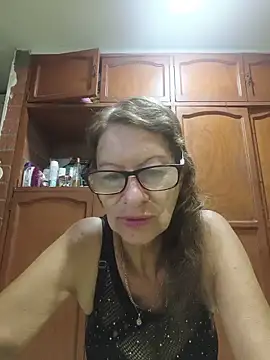 MaryeLunna online show from May 30, 11:05 am