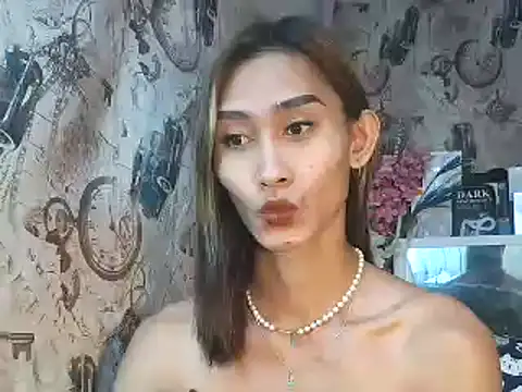 Snapshot of youarea_dreamer chatting on November 19, 6:41 pm youarea dreamer online show from November 19, 6:41 pm