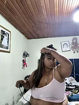 EmilyDuran  online show from December 17, 8:58 pm