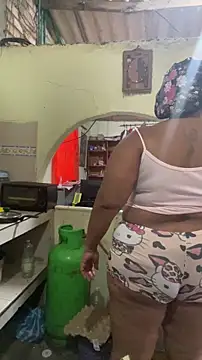 EmilyDuran  online show from March 29, 7:37 pm