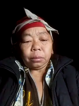 Snapshot of VangLe73 chatting on January 31, 10:08 pm VangLe73 online show from January 31, 10:08 pm