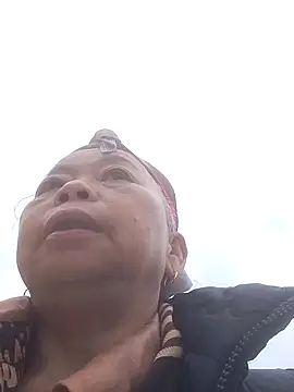 Snapshot of VangLe73 chatting on January 11, 7:59 am VangLe73 online show from January 11, 7:59 am