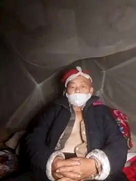 VangLe73 online show from November 2, 1:16 pm