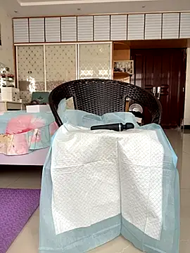 Snapshot of Alicia066 chatting on September 20, 6:40 am Alicia066 online show from September 20, 6:40 am