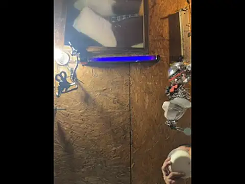 itsus2 online show from April 2, 6:53 am