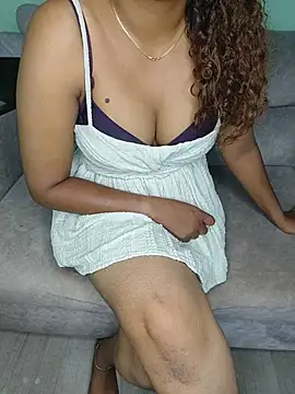 Tamilpallavi online show from June 6, 11:54 pm