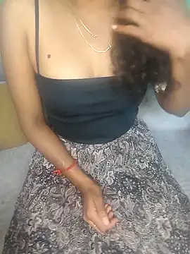 Tamilpallavi online show from October 27, 9:38 pm