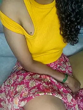 Tamilpallavi online show from November 2, 3:06 pm