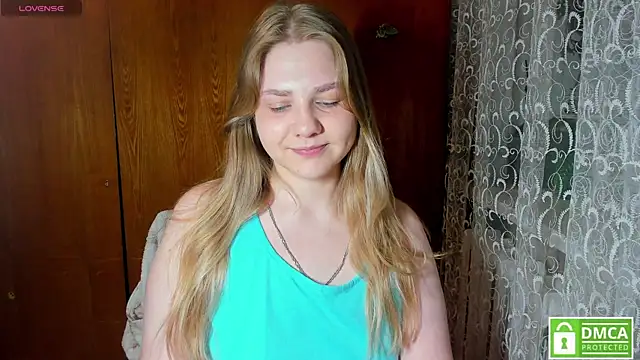 AlinaMors online show from April 3, 9:21 pm