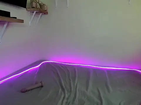 loving rose1 online show from November 17, 3:10 am